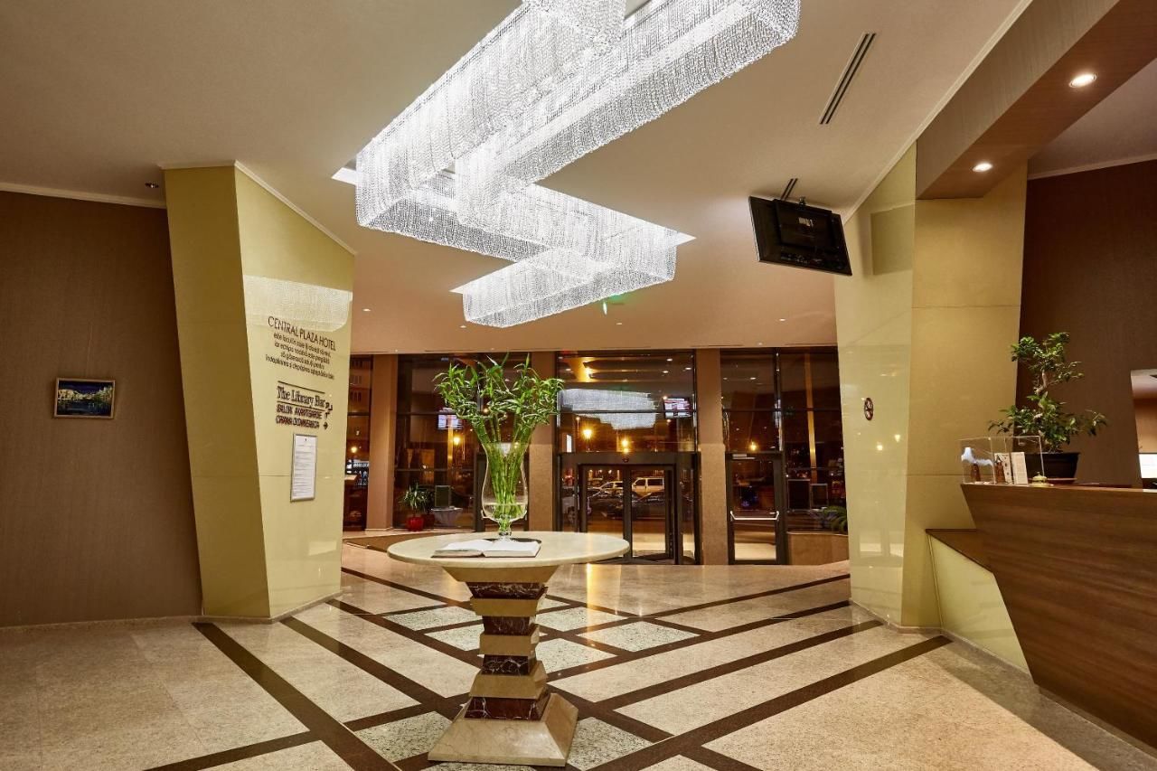 Отель Central Plaza Hotel Пьятра-Нямц-7